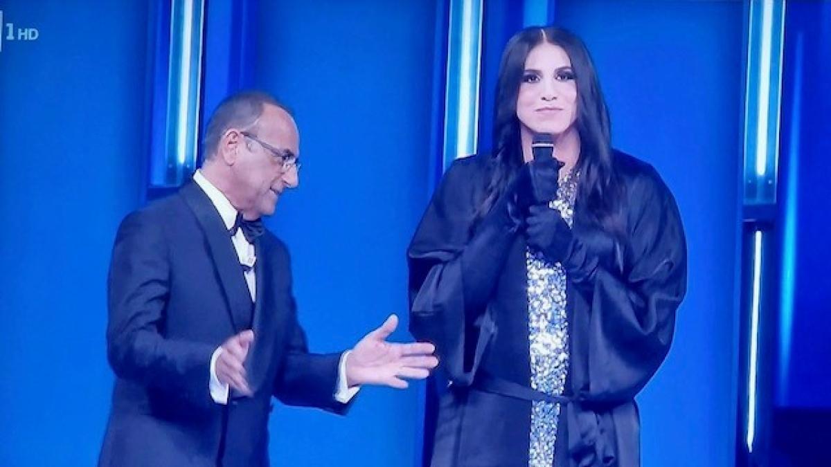 De Lucia surprinde la Sanremo: „Laura s-a distrat în secret!”