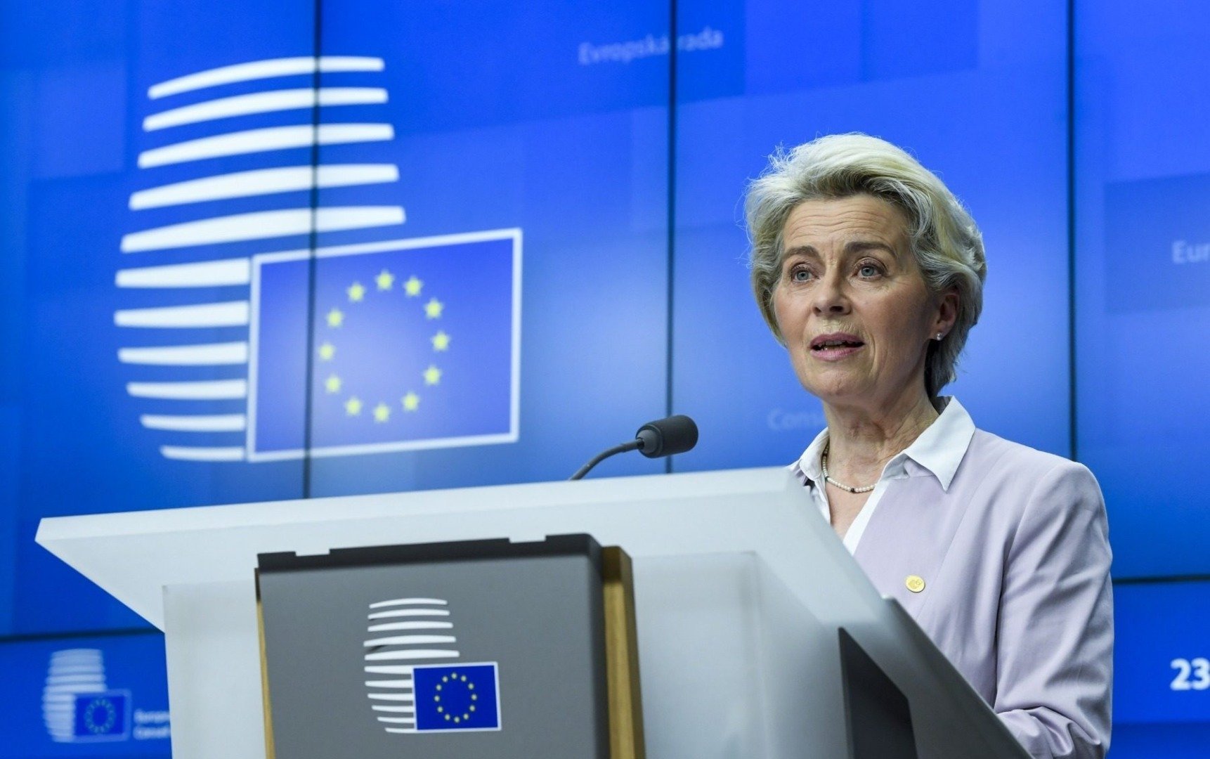Ursula von der Leyen și Antonio Costa, în vizită simbolică în Ucraina pentru a marca patru ani de război Pe fondul tensiunilor globale crescute și al eforturilor continue de sprijin pentru Ucraina, liderii europeni manifestă, încă o dată, solidaritatea și angajamentul pentru stabilitatea și suveranitatea acestei națiuni