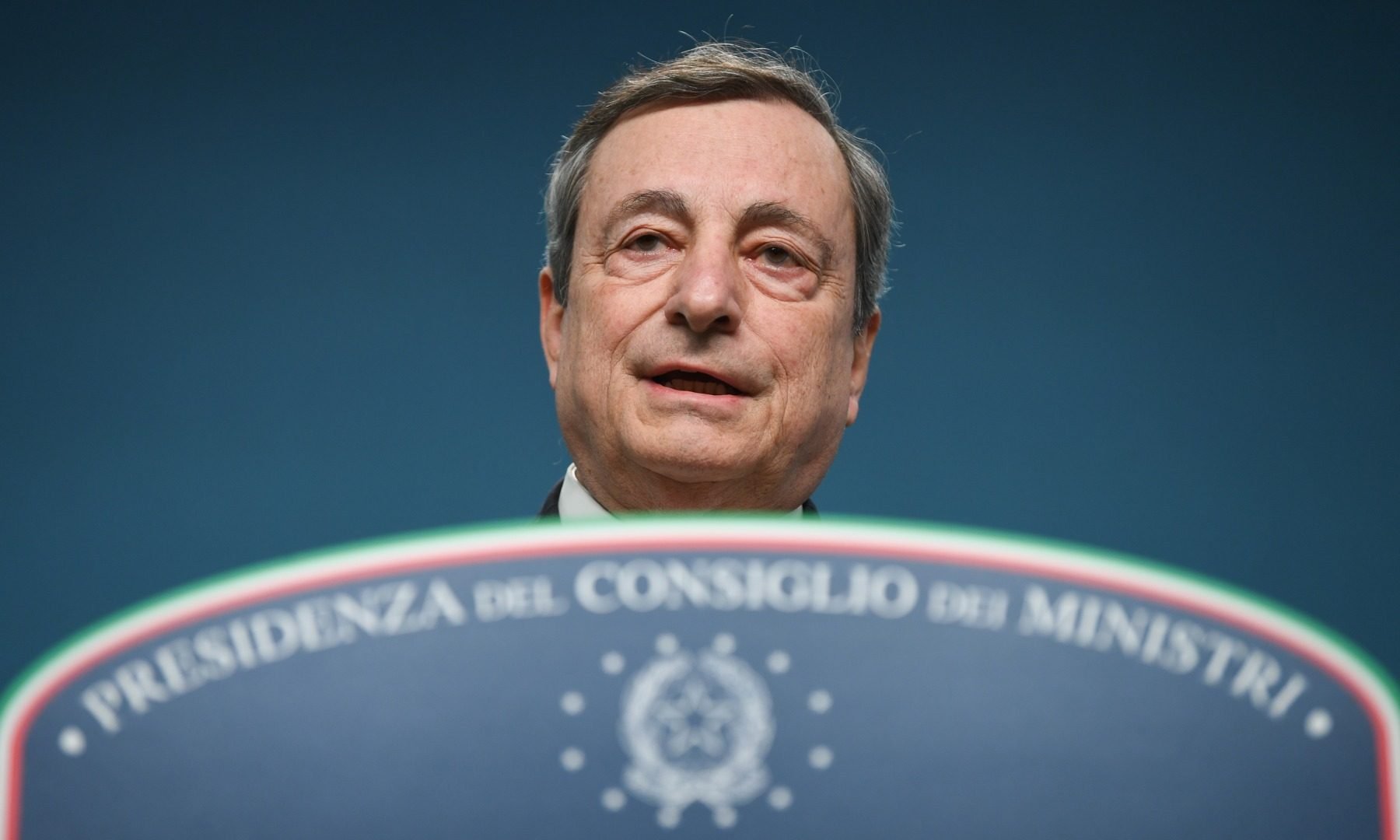 Mario Draghi avertizează: ordinea economică mondială este „moartă”, iar pericolul real stă în cine o va înlocui Fostul premier italian și oficial de marcă al Băncii Centrale Europene, Mario Draghi, a lansat un avertisment dur asupra stadiului actual al economiei globale