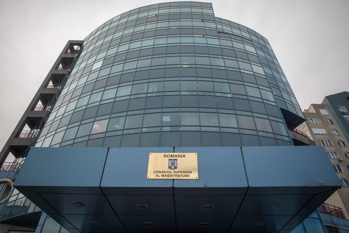 Inspecția Judiciară nu a descoperit nereguli grave la Curtea de Apel București în urma verificărilor efectuate după dezvăluirile și acuzațiile legate de întârzierea și prescrierea unor dosare importante, susținând că situația ridica mai degrabă o „coincidență temporală”