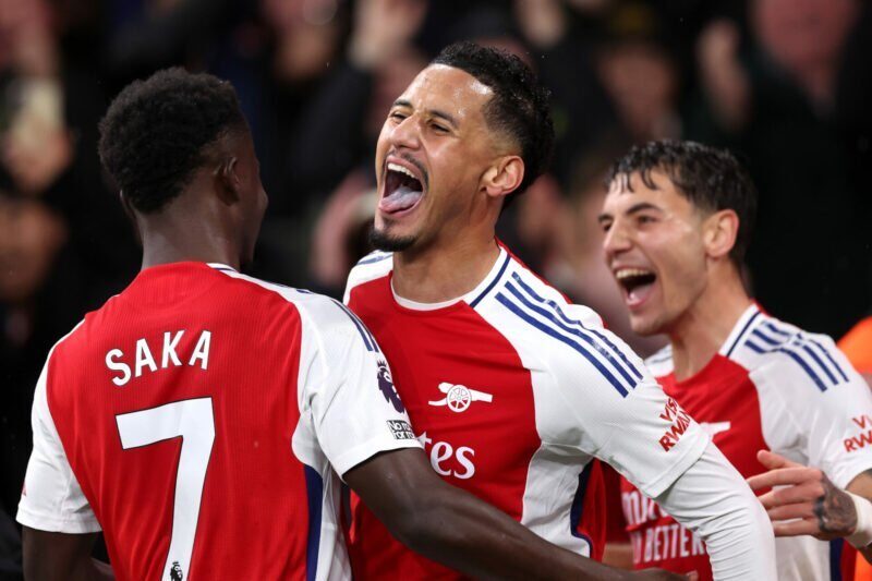 Arsenal, cu surprize mari în echipă, dar fără William Saliba în fața lui Brentford Arsenal s-a îndreptat spre meciul cu Brentford având parte de câteva surprize notabile în lotul său, cea mai mare dintre acestea fiind absența fundașului William Saliba