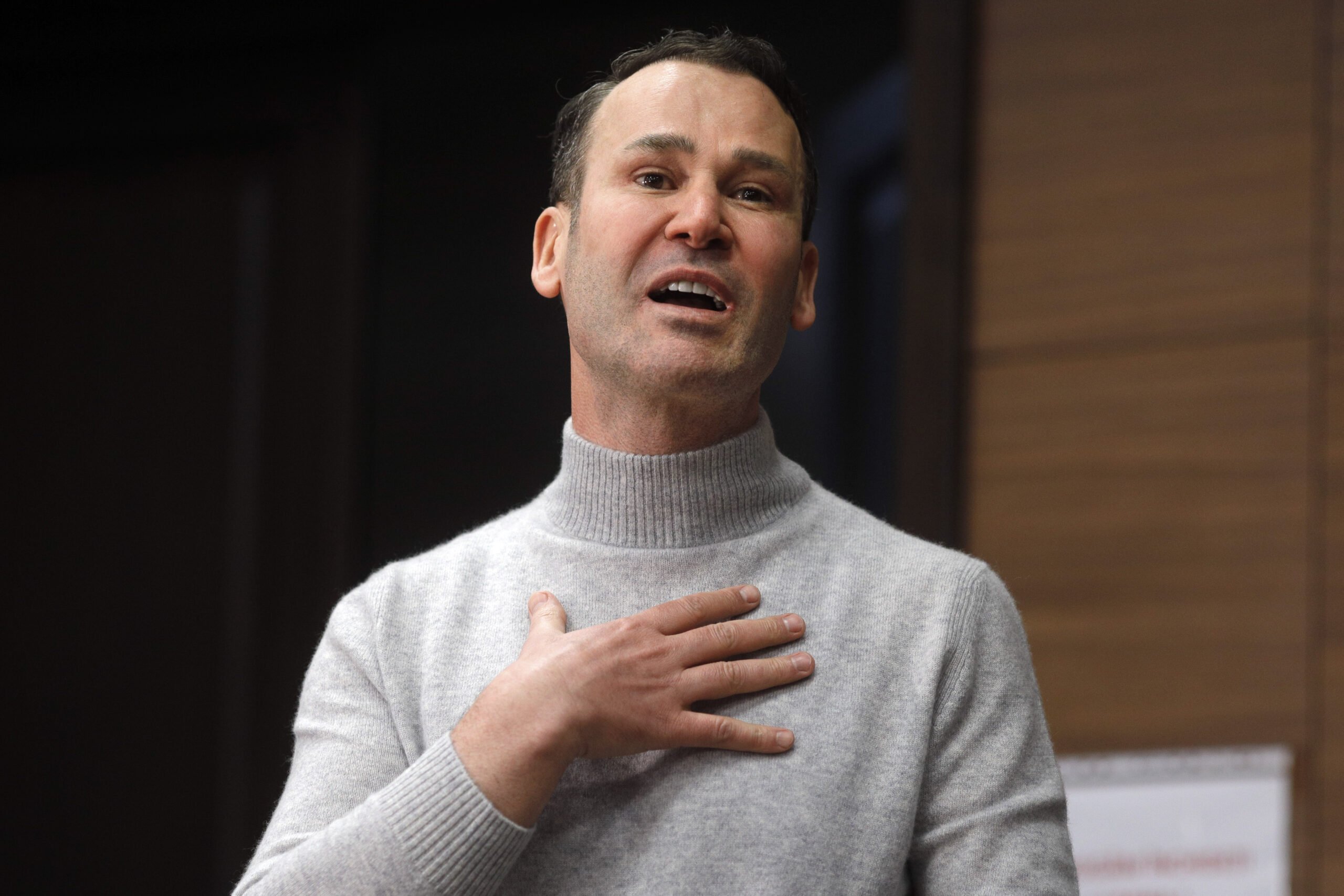 Robert Negoiță, interzis în primărie pentru a doua oară, din cauza blocării biroului în 2020