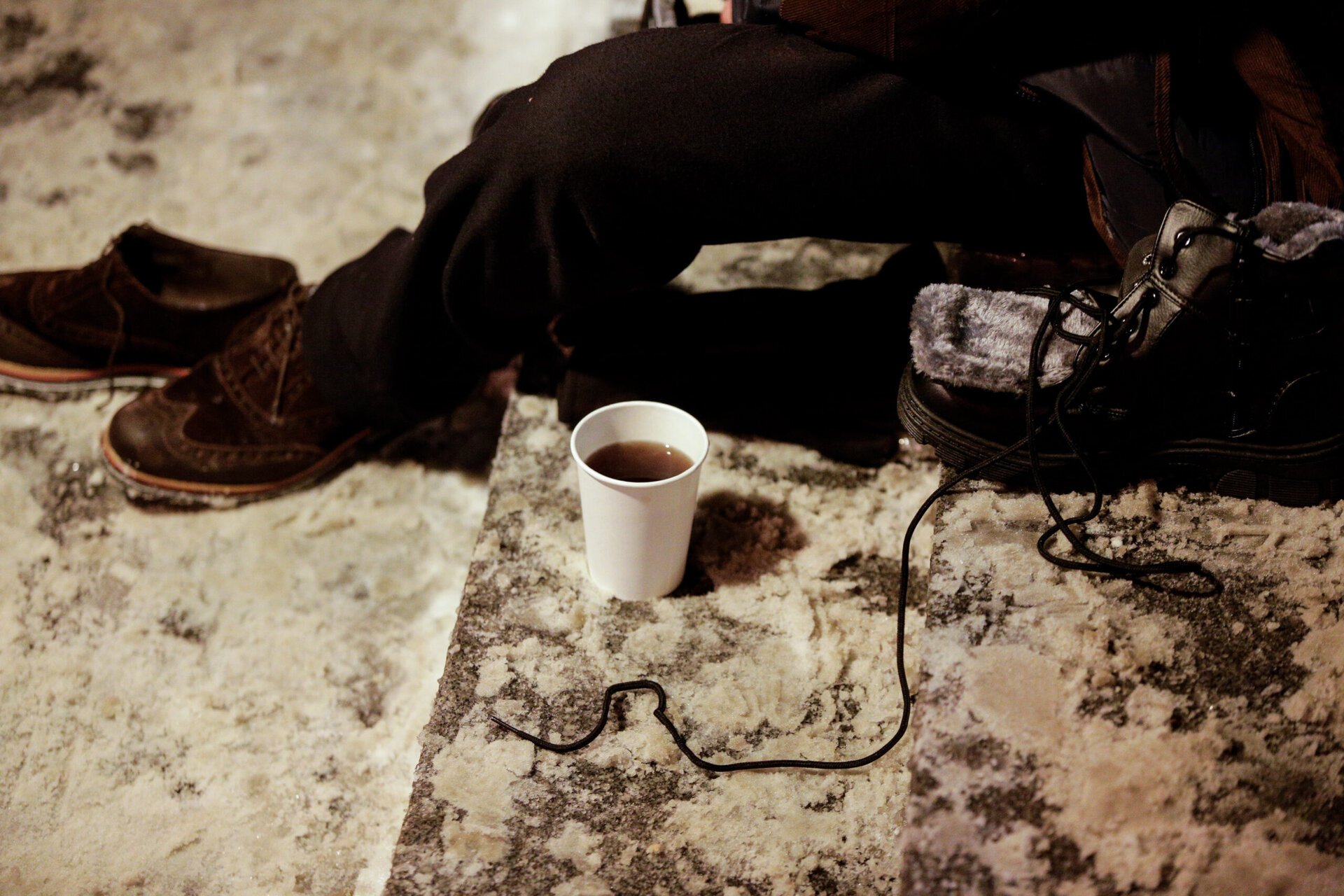 Bucureștiul se pregătește pentru vremuri aspre: autoritățile se mobilizează pentru sprijinirea persoanelor fără adăpost în contextul avertizărilor meteorologice Pe fondul ninsorilor abundente și al rafalelor de vânt puternic anunțate de Administrația Națională de Meteorologie (ANM), autoritățile bucureștene lansează un apel la solidaritate și responsabilitate civică