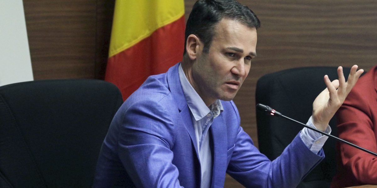 MGNhMTBjOGQ1ODI2YTI2OGRmMTVmOTEzZDczNjVlMg.thumb_.jpg - PresaObiectiva