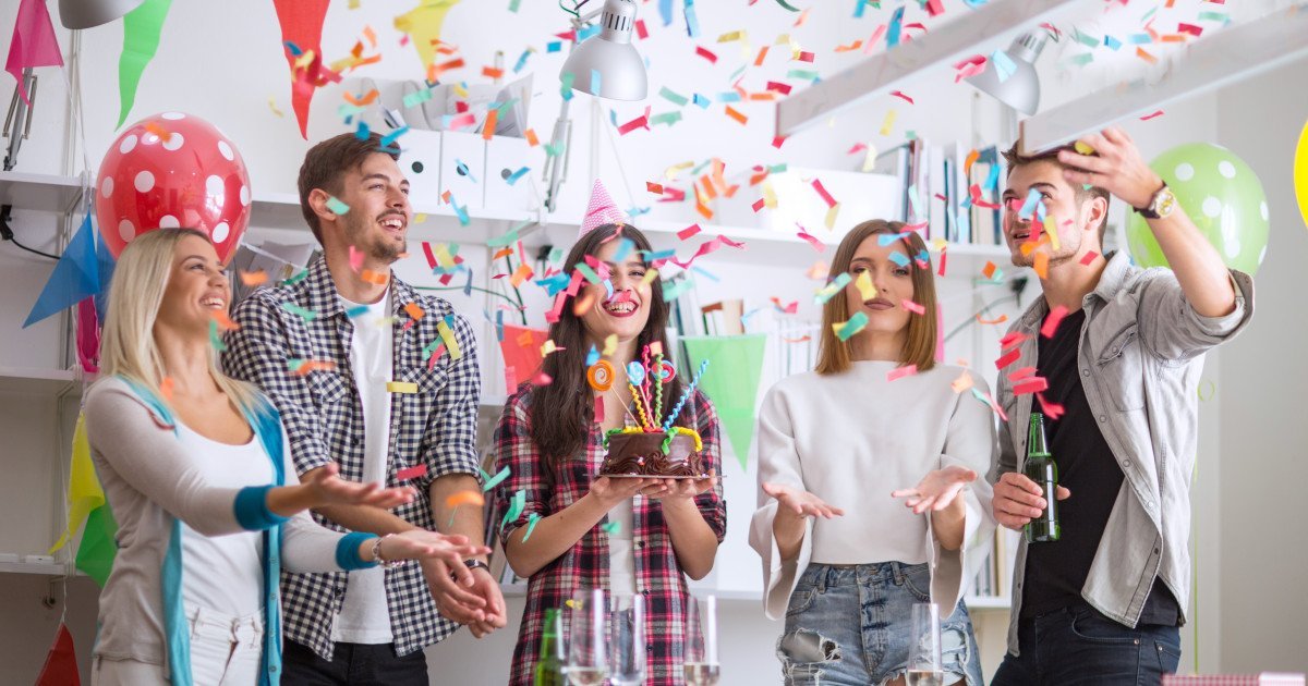 Sfântul Valentin, sărbătorit conform calendarului ortodox pe 30 iulie Deși 14 februarie este recunoscută internațional ca „Ziua Îndrăgostiților”, în tradiția ortodoxă, ziua de pomenire a Sfântului Valentin are o altă semnificație și dată