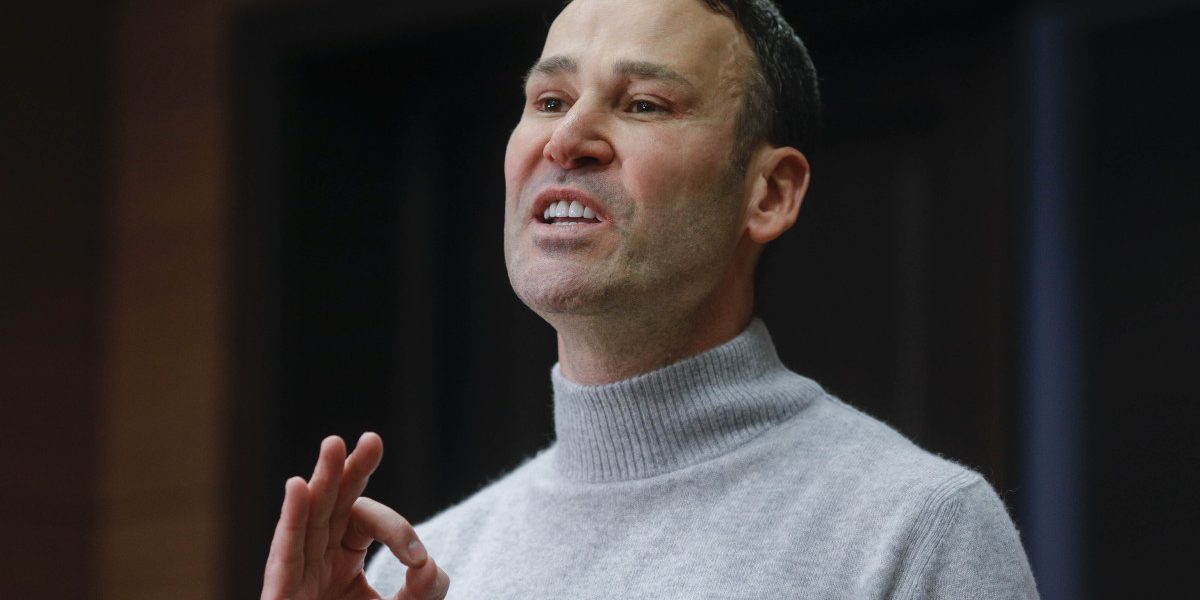 NjMwJnpjPTEmaGFzaD03YWJhYzRkMzhkNmIwODdhYzM3YTIzMDczYzQyMWFiMg.thumb_.jpg - PresaObiectiva