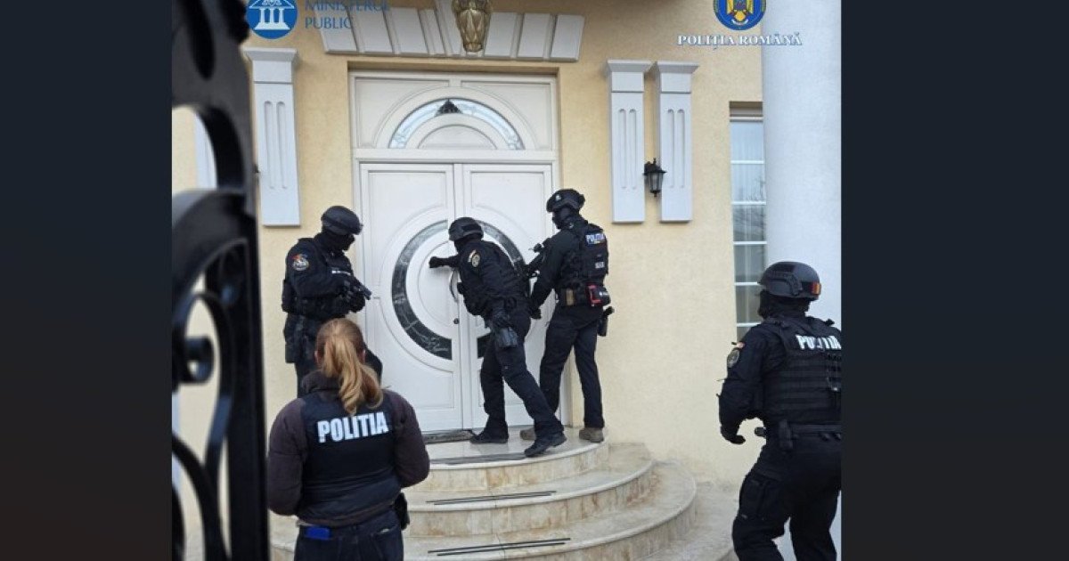 Fosta iubită a lui Adrian Kreiner reținută în dosarul omorului din Sibiu O femeie de 40 de ani, fosta parteneră a omului de afaceri Adrian Kreiner, a fost reținută vineri de procurorii și polițiștii din Sibiu