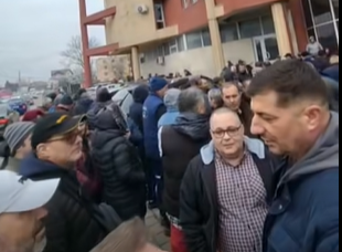 Minerii și energeticienii de la Complexul Energetic Oltenia intră în acțiuni de protest în fața Ministerului Energiei, semn că tensiunile din sectorul energetic românesc ating cote alarmante