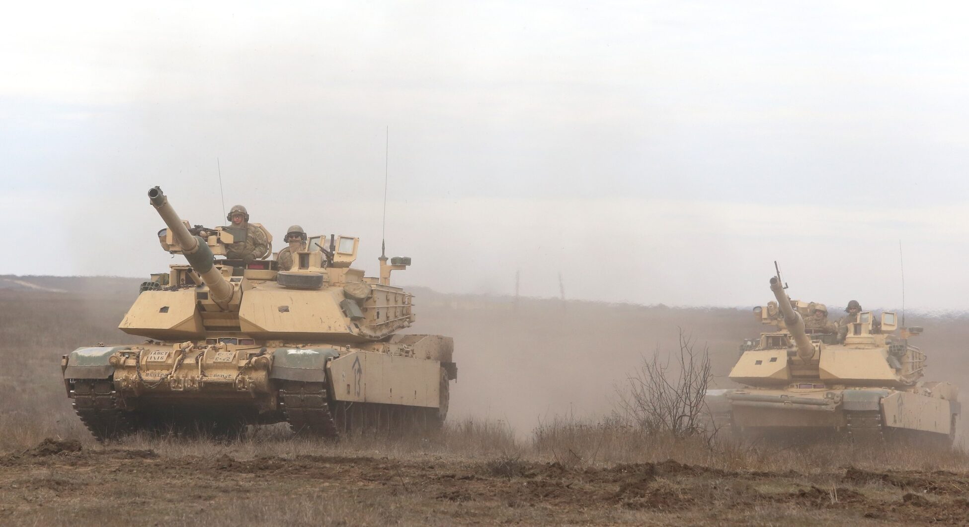 Președintele Nicușor Dan reafirmă consolidarea Parteneriatului Strategic dintre România și SUA în urma exercițiilor militare de la Smârdan România și Statele Unite ale Americii intensifică colaborarea militară, dovadă fiind exercițiile desfășurate recent în Poligonul Smârdan, din județul Galați