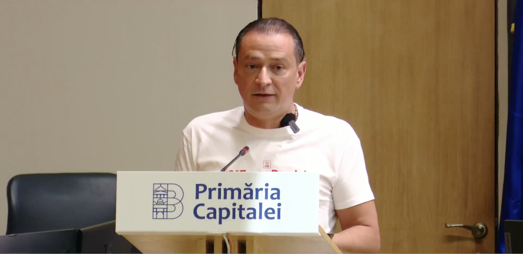 Conflict aprins în arena administrației bucureștene: USR și PSD se acuză reciproc de blocaj și ipocrizie în chestiunea termoficării Bătălia pentru controlul termoficării Capitalei escaladează din nou, politicii vechi de zeci de ani, într-o confruntare în care sunt implicate administrațiile locale și partidele politice