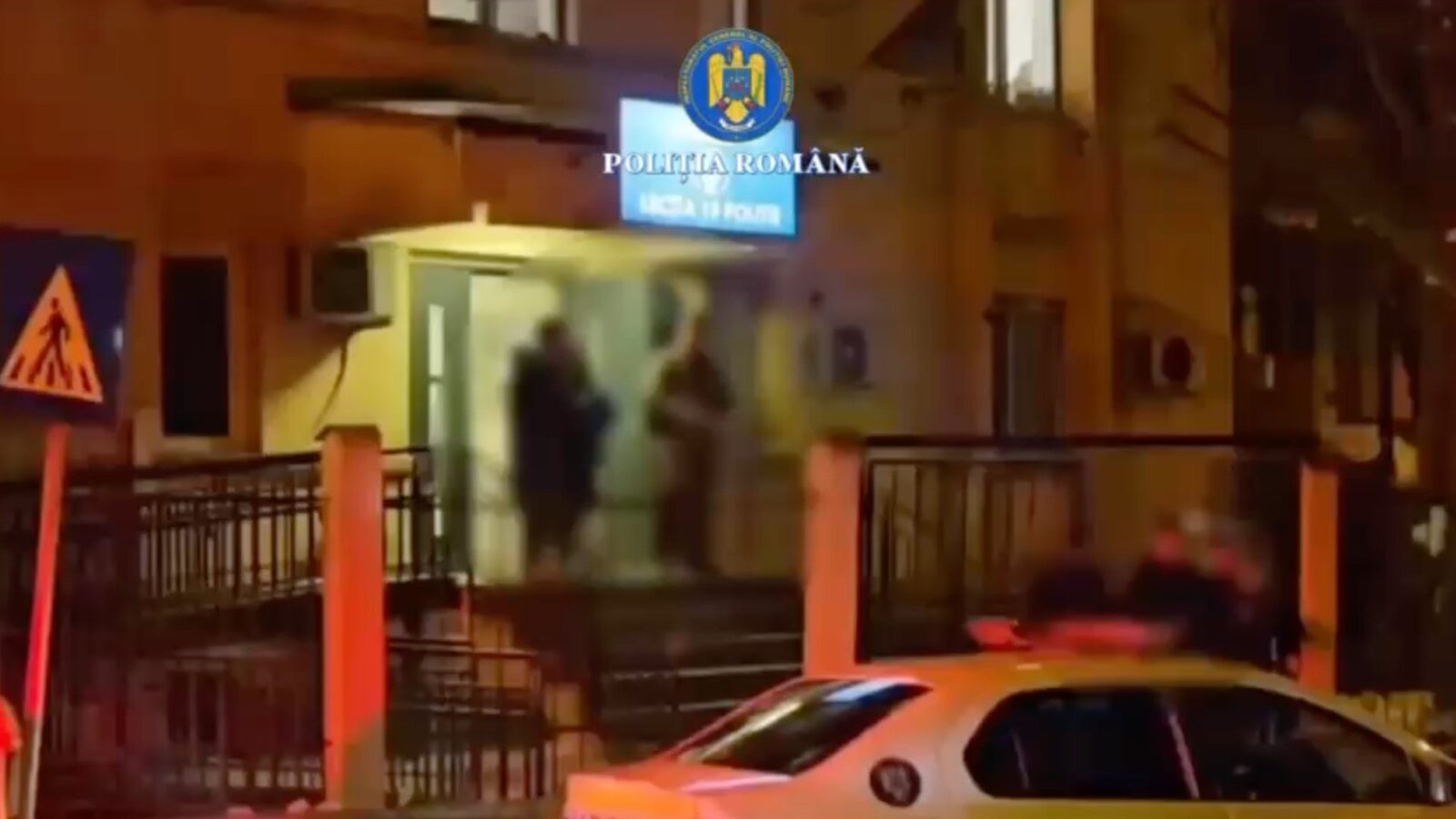 Tată și fiu, implicați într-o altercație violentă cu un șofer pe o stradă din București, eveniment petrecut recent și filmat de un martor