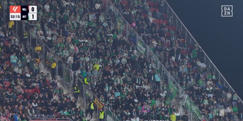 „Nebunia noastră e un manifest al autenticitații”