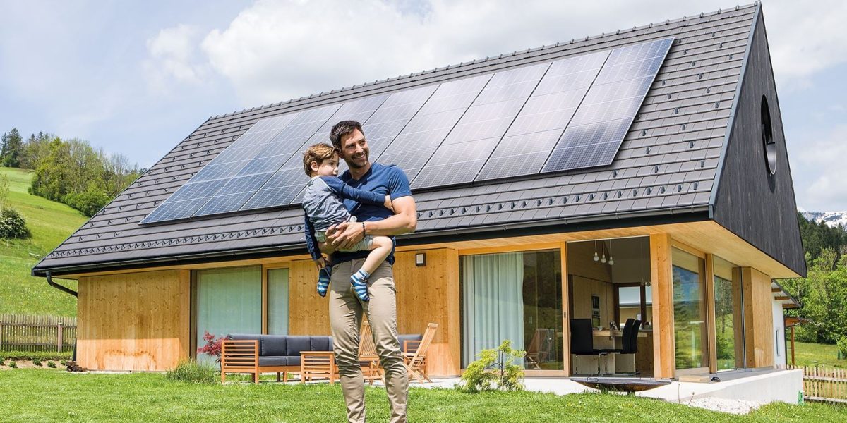 casa-verde-2023-panouri-solare-fotovoltaice.jpg - PresaObiectiva