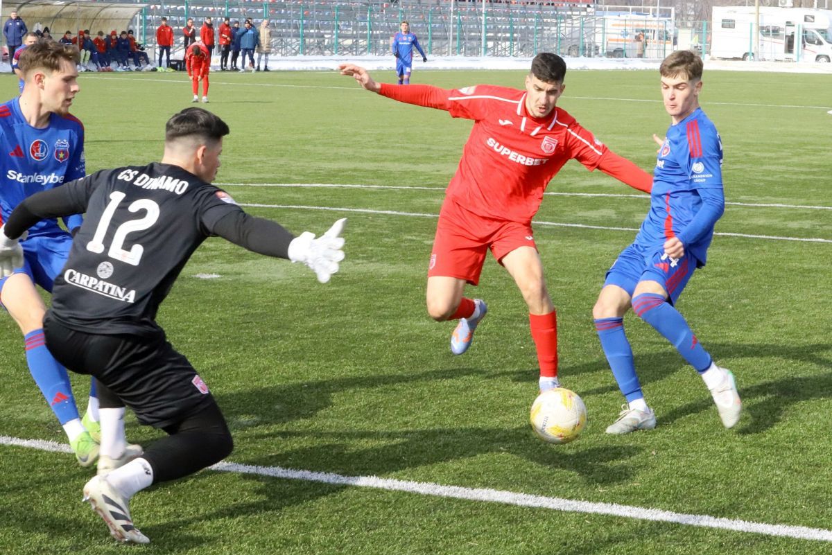 Steaua și Dinamo, spectacol pe teren: 4 goluri în amicalul intens!