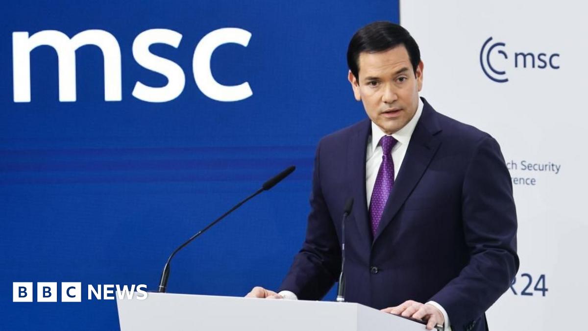 Marco Rubio: „Am făcut aceste greșeli împreună” în fața provocărilor migrației Senatorul american Marco Rubio a declarat recent că Statele Unite și Europa au contribuit împreună la provocările generate de migrarea în masă, invocând necesitatea unei reevaluări a politicilor care au condus la această situație