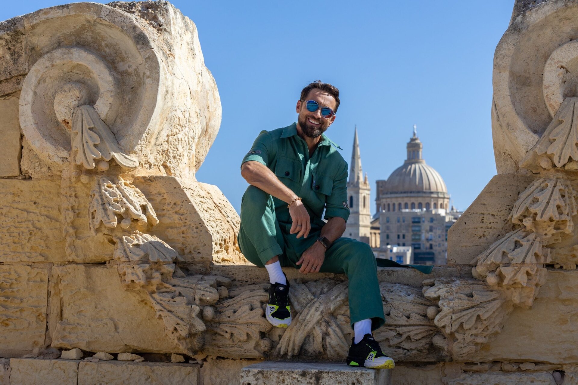 Tensiune maximă înainte de finala „Power Couple”: Cinci cupluri se luptă pentru supraviețuire Diseară, de la ora 20:30, pe Antena 1 și AntenaPLAY, se va desfășura o nouă ediție a reality show-ului „Power Couple”, care promite să fie plină de emoții și surprize pentru telespectatori