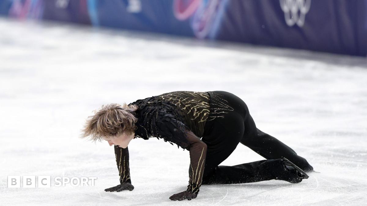 Malinin, înfrângerea neașteptată care a zdruncinat o carieră promițătoare Sportivul american Ilia Malinin, supranumit „Quad God”, a fost subiectul intens al criticilor la Jocurile Olimpice de Iarnă, în special după o prestație dezamăgitoare în evenimentul individidual de patinaj artistic