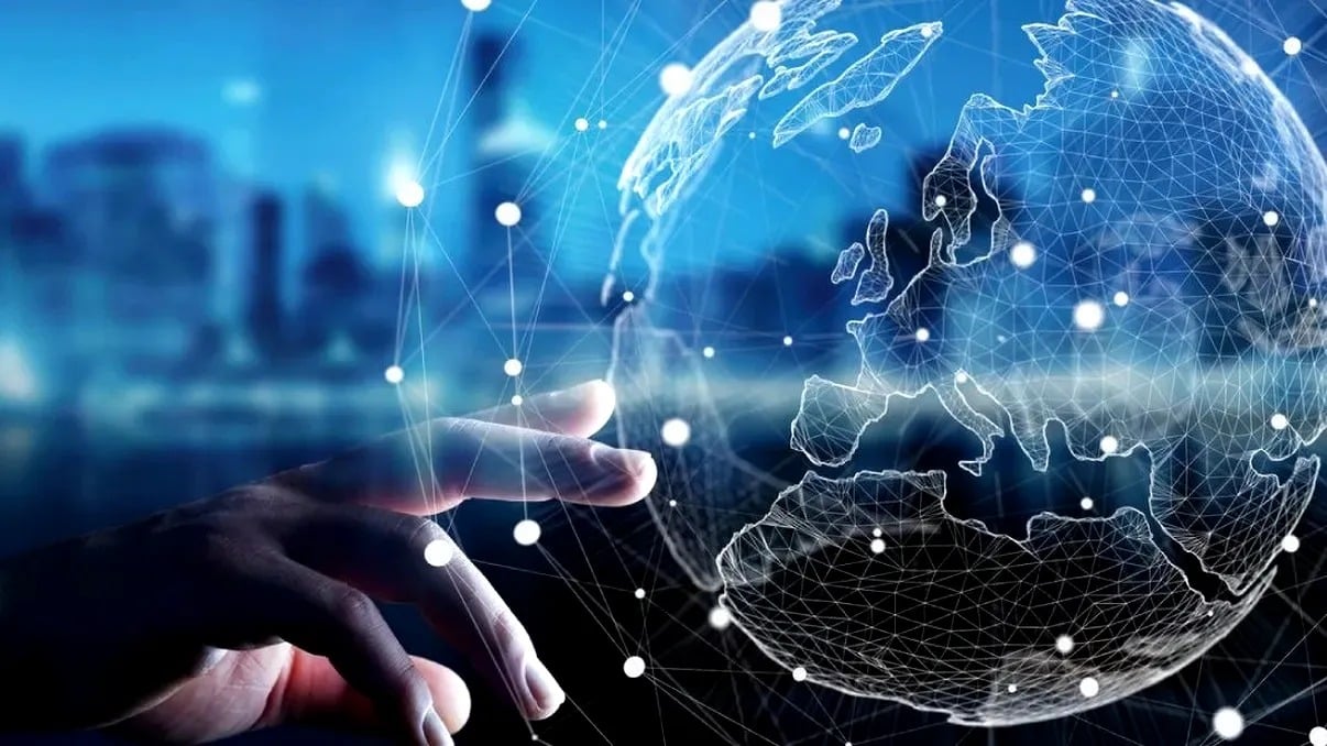 Transformarea digitală a devenit, în ultimii ani, o realitate palpabilă în viețile fiecăruia dintre noi, chiar dacă la început părea un concept abstract