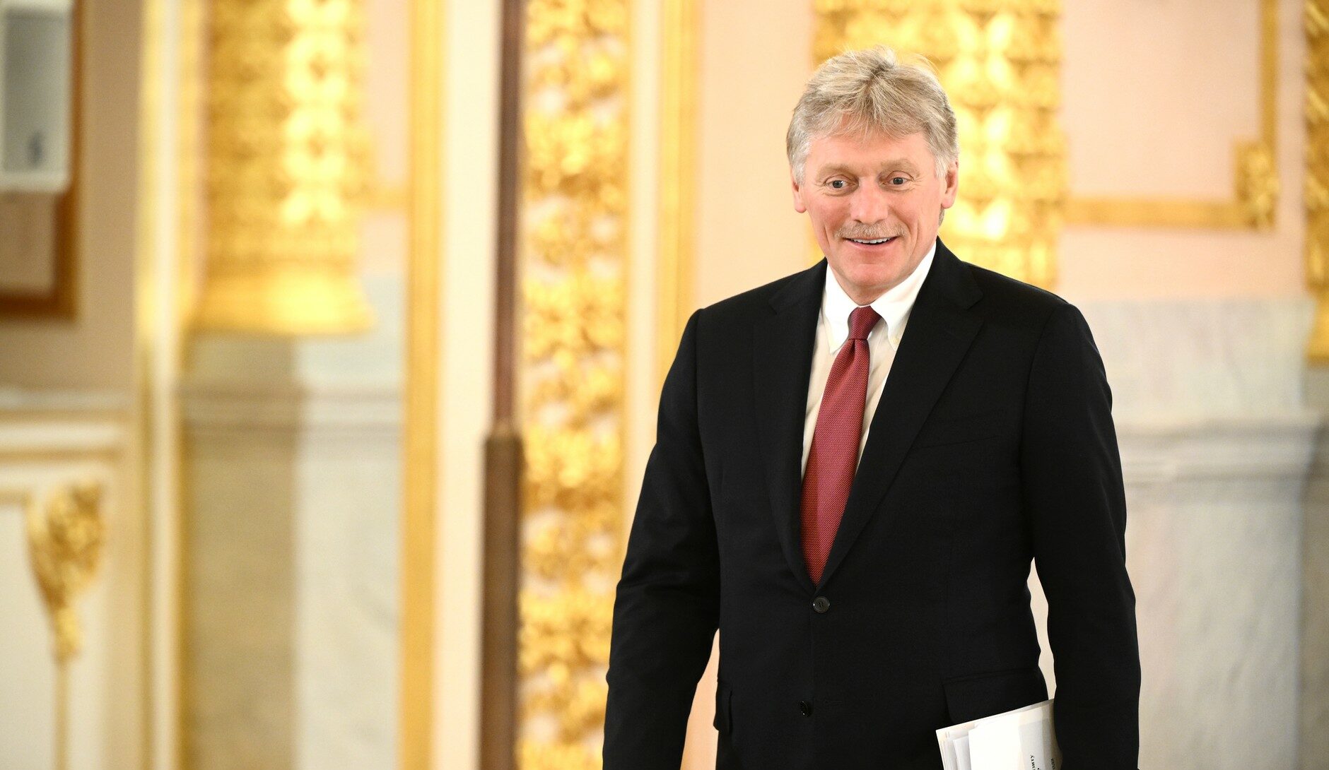 Kremlinul menține o poziție fermă în privința continuării ofensivei militare în Ucraina, indicând că acțiunile Rusiei vor persista „până când Kievul va accepta condițiile Moscovei”