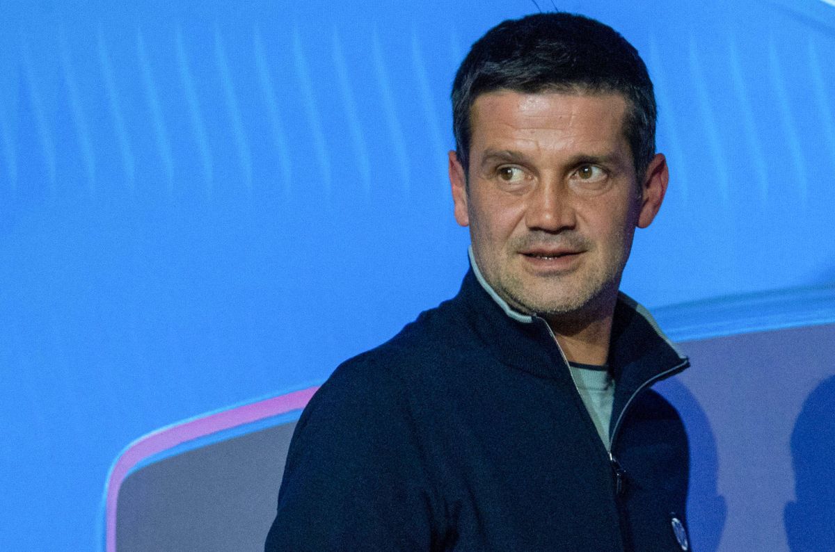 „Eliminarea lui Kalulu: reacția antrenorului în fața presei”