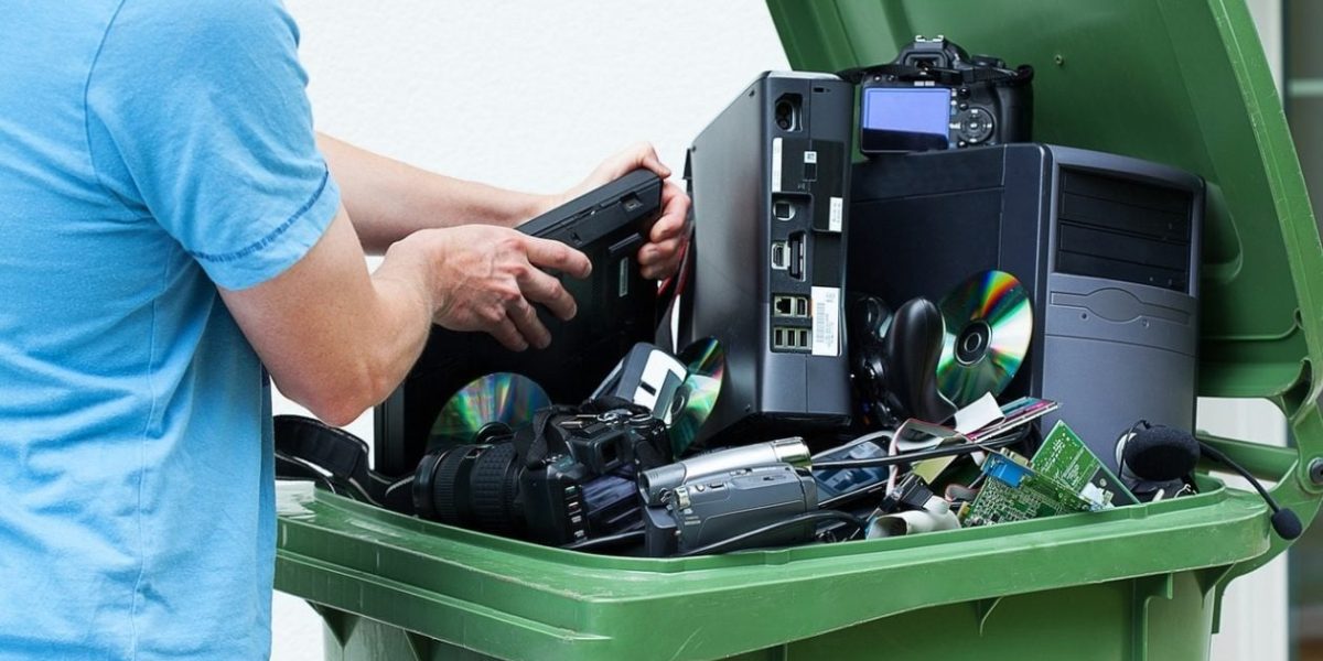 electrocasnice-vechi.jpg - PresaObiectiva