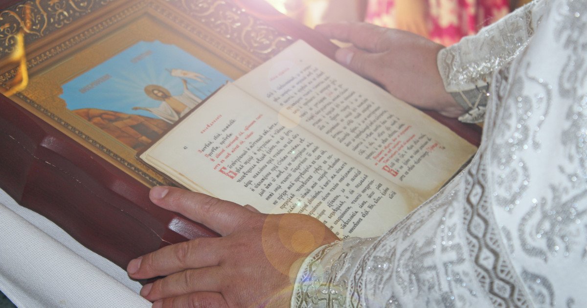 Februarie 2026: Sărbători ortodoxe care marchează începutul Postului Paștelui Luna februarie 2026 aduce în prim-plan o serie de sărbători semnificative pentru credincioșii ortodocși, începutul perioadei de pregătire pentru Postul Paștelui fiind cel mai așteptat moment