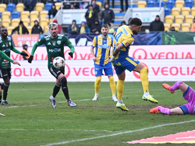 emM9MSZoYXNoPTVjZmViZGU4Y2YyZWYwNmUwNjgwZmM3NWZkMzgyYTRk.thumb_.jpg - PresaObiectiva