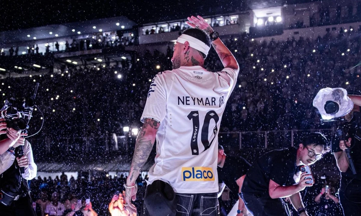 Neymar revine acasă în Santos, dar va fi pregătit pentru Mundial?