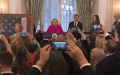 hillary-clinton-sua-statele-unite-washington-departamentul-de-stat-portret-tablou-politica-americana.jpeg - PresaObiectiva