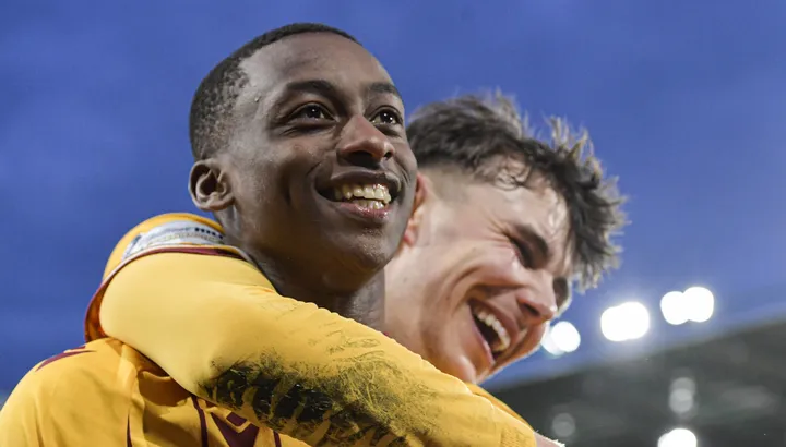 Pasiune și confruntare în Scottish Premiership: Motherwell întâlnește Rangers la Fir Park Miercuri seara, Fir Park va deveni teatrul unei bătălii captivante între două dintre cele mai în formă echipe din Scottish Premiership