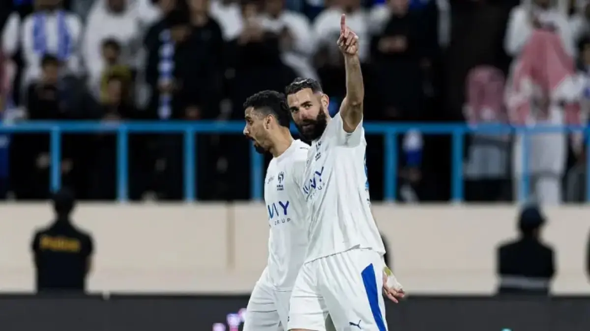 Al Hilal își apără supremația pe teren propriu în fața lui Al-Ettifaq Al Hilal reîntregește competiția ligii în etapa a 22-a duminică, având în vedere o oportunitate crucială de a-și extinde avantajul în fruntea clasamentului, într-un meci cu Al-Ettifaq pe teren propriu