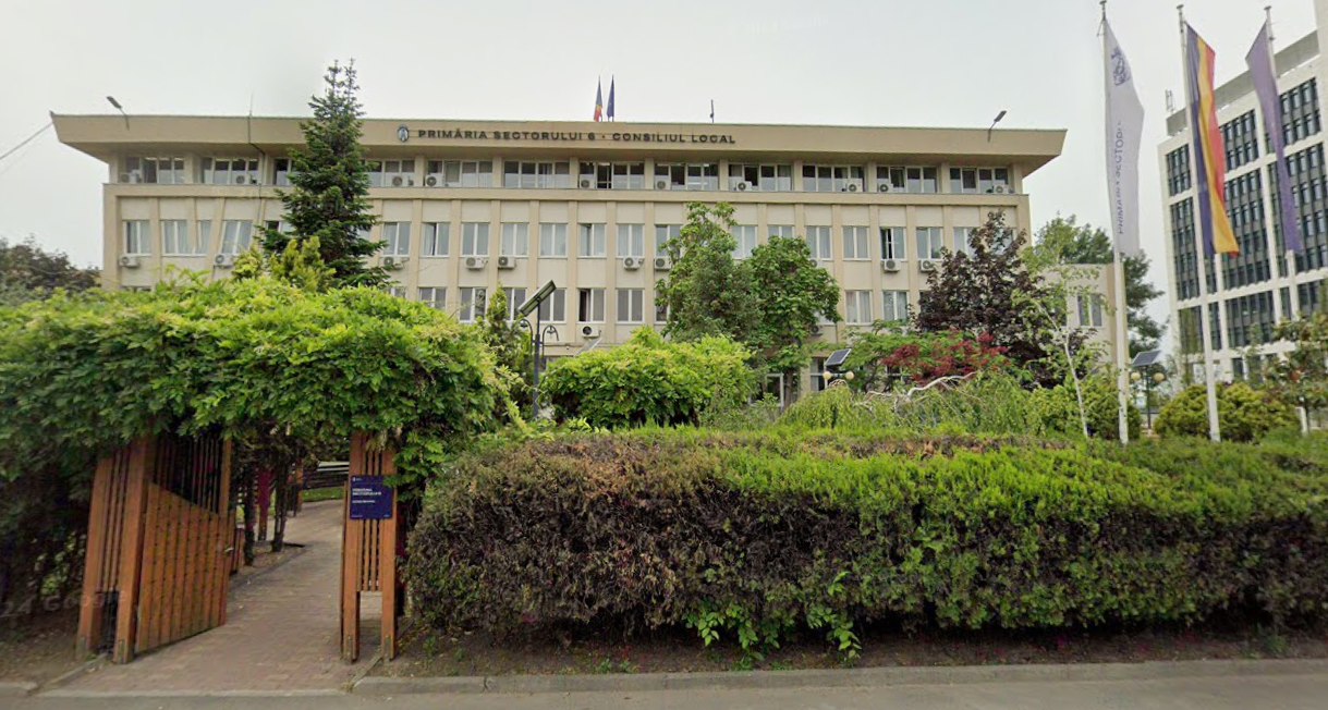 Guvernul României a fost convocat vineri, 30 decembrie, la Palatul Victoria pentru a discuta despre stadiul pregătirilor pentru organizarea alegerilor parțiale în mai multe localități din țară, precum și pentru Sectorul 6 al Capitalei