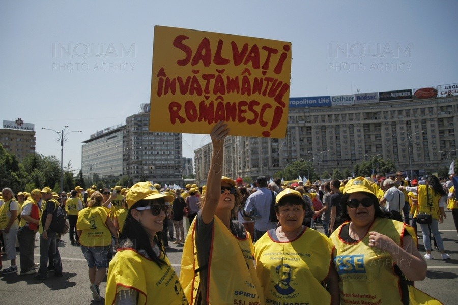 inquam-photo-bucuresti-protest-sindicate-invatamant-41804.jpg - PresaObiectiva