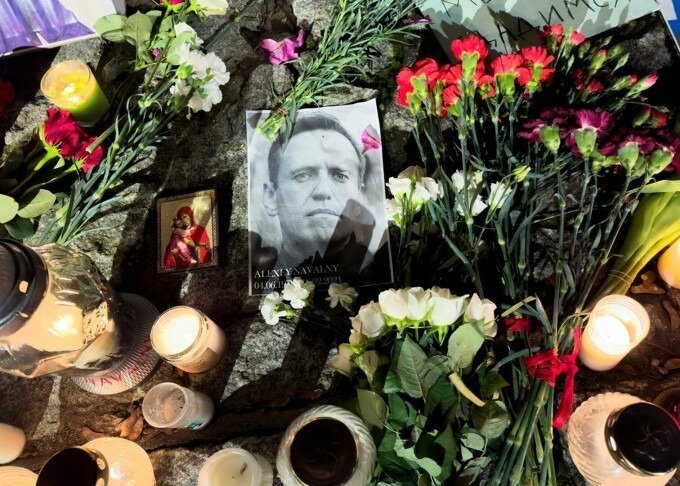 Washingtonul nu contestă concluziile aparent şocante ale unui raport realizat de cinci state europene, care acuză regimul de la Kremlin de implicare în moartea opozantului rus Alexei Navalnîi