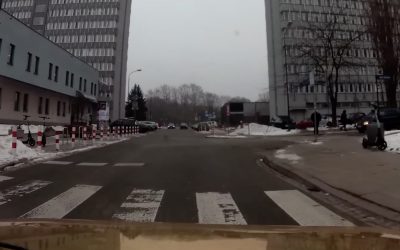 ministru-polonez-pieton-scaled.jpg - PresaObiectiva