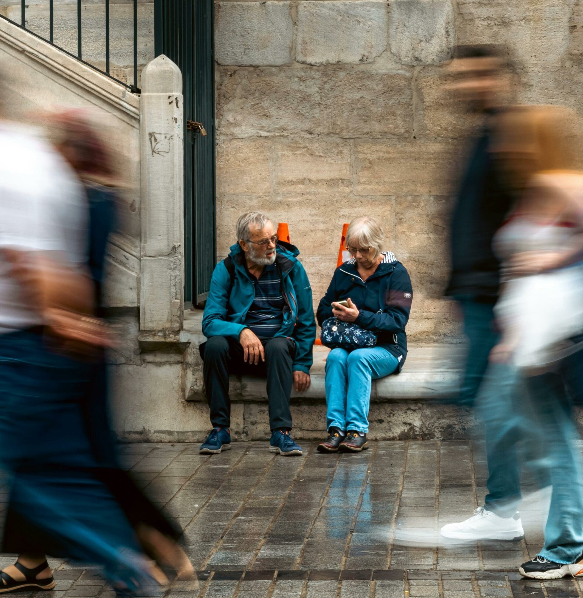 Un pas important către siguranța persoanelor în vârstă: tehnologia de prevenire a căderilor se face mai accesibilă și mai precisă Pe măsură ce populația îmbătrânește, îngrijorarea tot mai accentuată se referă la riscul crescut de căderi, care pot avea consecințe grave, uneori fatale