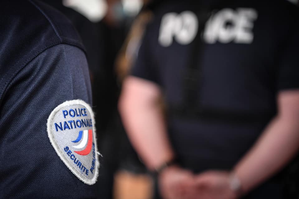 Un plan de atac dezvoltat în interiorul și în apropierea închisorii din Longuenesse, în nordul Franței, a fost dejucat în ultimele zile, evidențiind problemele persistente ale sistemului penitenciar francez în gestionarea evaziunilor și a colaborării cu mediul exterior