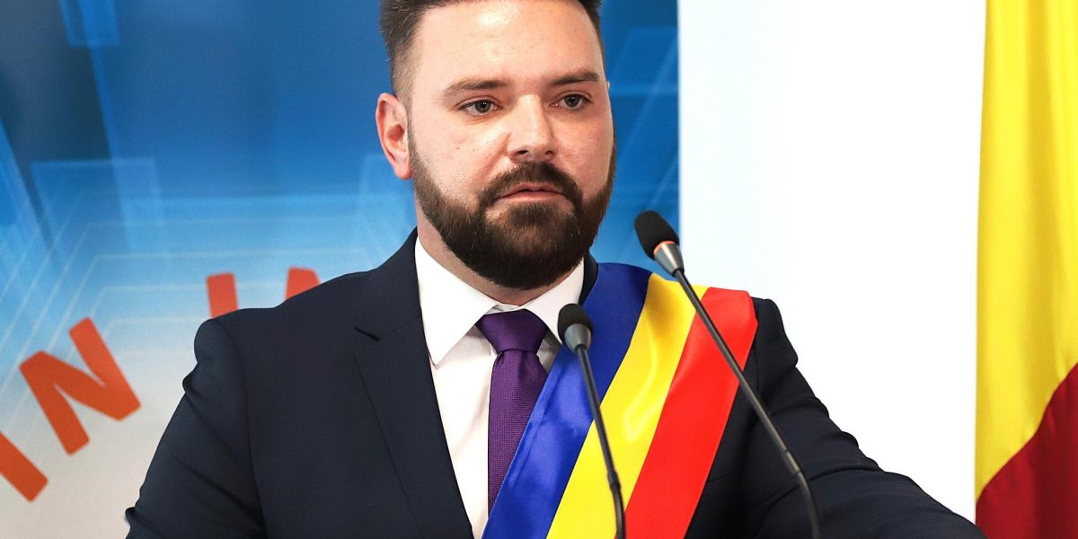 popescupiedone.jpg - PresaObiectiva