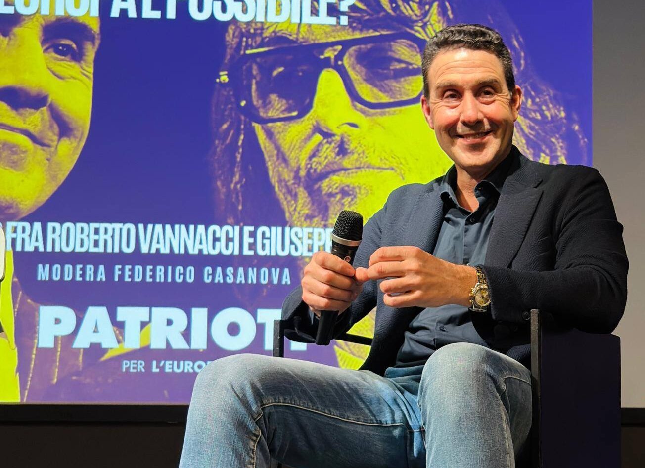 Europarlamentarul italian Roberto Vannacci își înființează propriul partid, marcând o ruptura în zona extremelor de dreapta Decizia radicală a europarlamentarului italian Roberto Vannacci de a părăsi formațiunea Liga și de a-și crea propriul partid a zguduit scena politică națională și europeană