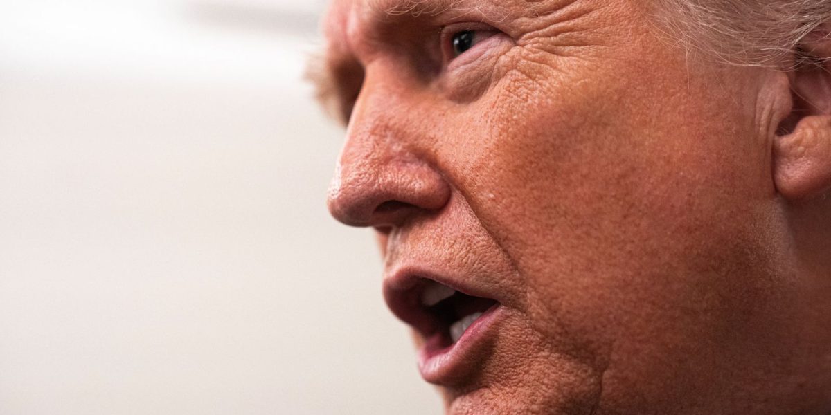 skynews-donald-trump-air-force-one_7153032.jpg - PresaObiectiva