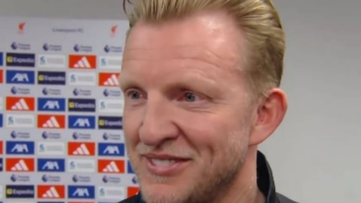 Arne Slot resimte presiunea la Liverpool, în ciuda succesului din sezonul trecut Arne Slot traversează unul dintre cele mai dificile momente ale carierei sale de când a preluat conducerea Liverpool, club în care a avut parte de o serie de provocări, în pofida faptului că sezonul anterior a fost unul de glorie, cu titlul câștigat în Premier League