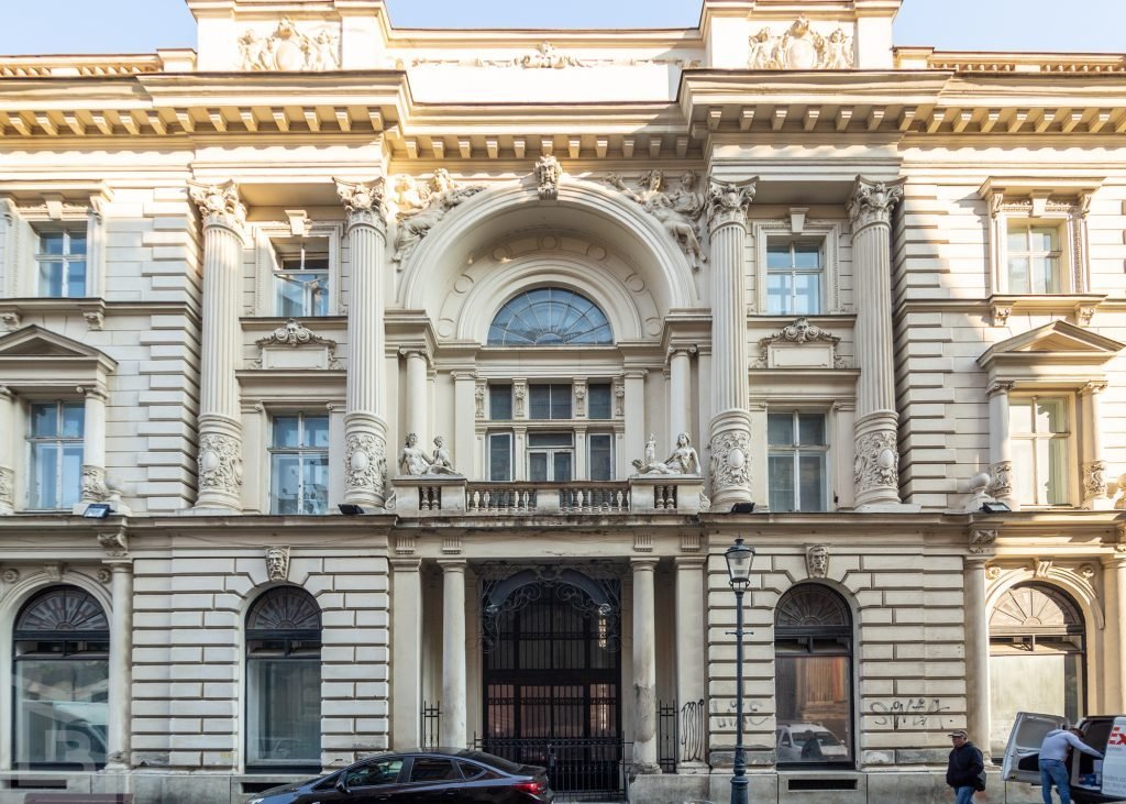 Primăria Capitalei a obținut în sfârșit finanțarea pentru reabilitarea Palatului Dacia, unul dintre cele mai valoroase monumente istorice din centrul Bucureștiului