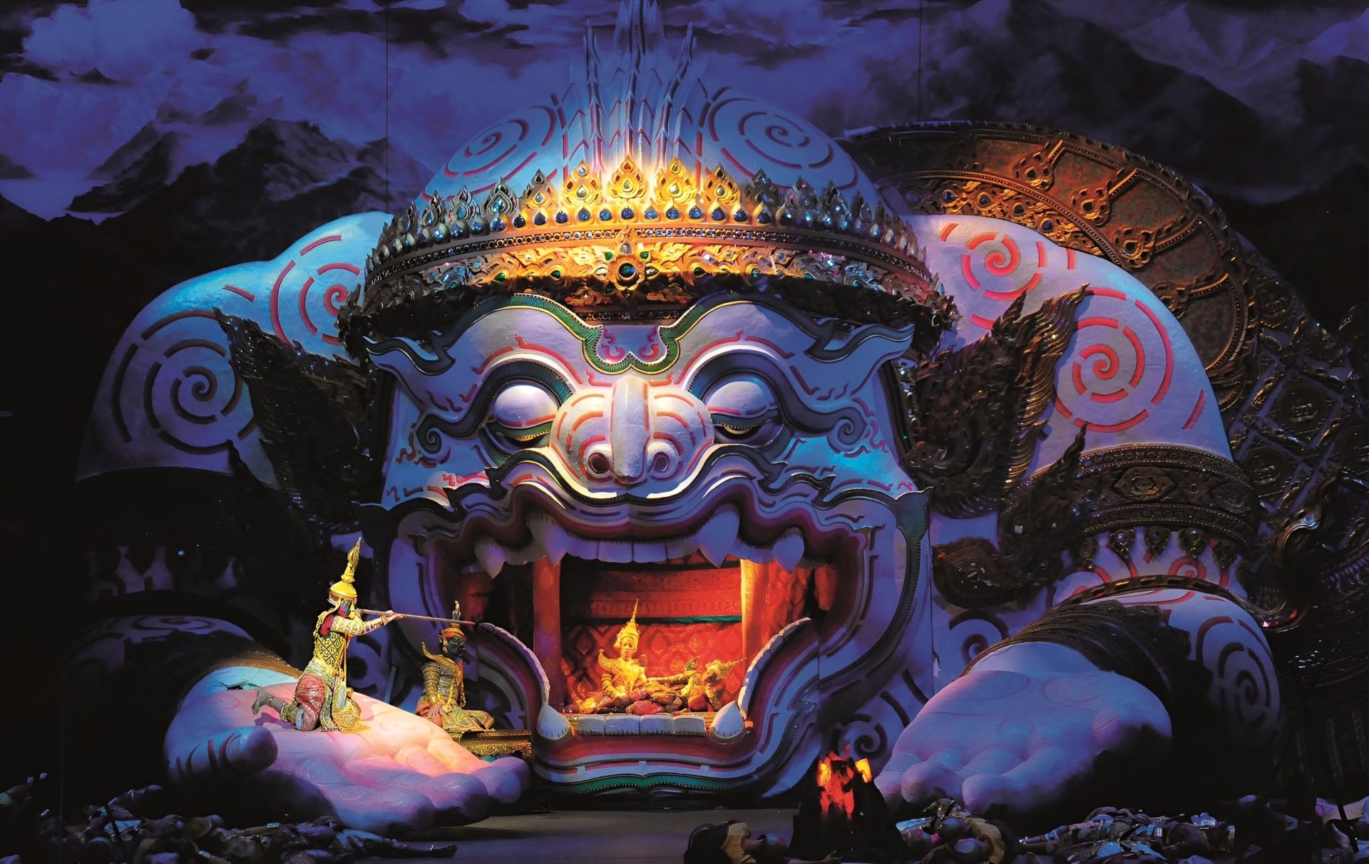 Bangkokul celei de-a patra zile din aprilie a fost marcat de un eveniment de amploare dedicat celebrării a 244 de ani de Rattanakosin, perioada ce a început în 1782 odată cu fondarea capitalei Thailandei