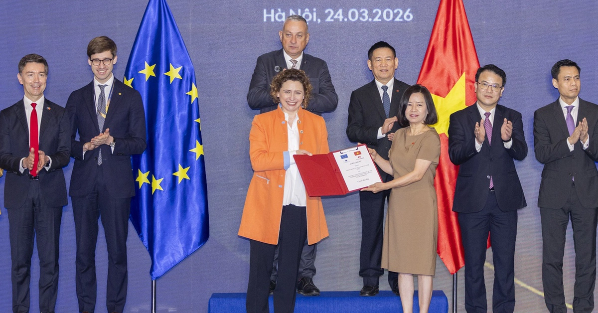 UE anunță un pachet de investiții de peste 560 de milioane de euro în Vietnam pentru energie și transport durabil Uniunea Europeană a oficializat, în cadrul forumului de la Hanoi din 24 martie, un angajament concret de aproape 560 de milioane de euro pentru sprijinirea Vietnamului în tranziția către energii curate și mobilitate sustenabilă