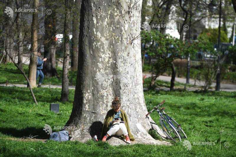 Vremea va rămâne caldă în mare parte a țării până spre sfârșitul lunii martie, cu temperaturi maxime ce se vor situa în jurul valorii de 18 grade