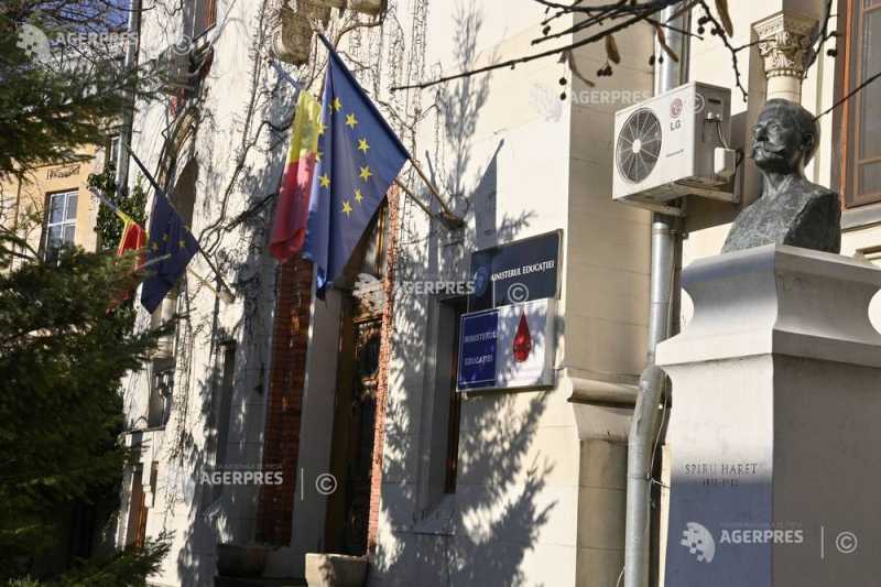 Ministerul Educației și Cercetării (MEC) a lansat recent în consultare publică metodologia-cadru pentru elaborarea și gestionarea portofoliului profesional al cadrelor didactice, un pas important în procesul de modernizare a sistemului educațional din România