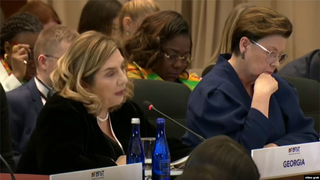 Tamar Bagrationi, soția președintelui Georgiei Mikheil Kavelashvili, a susținut o alocuțiune la un veritabil summit internațional de înalt nivel, desfășurat în Washington, D.C., sub egida Melaniei Trump