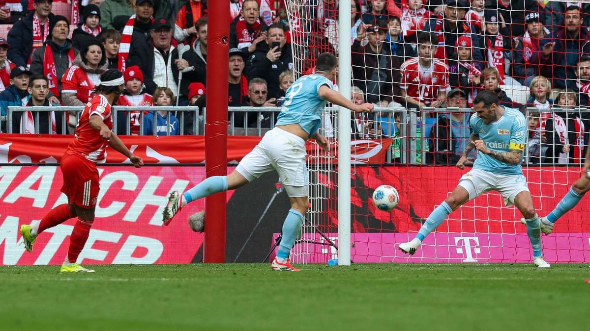 Bayern străpunge Berlin după pauză într-un joc electrizant