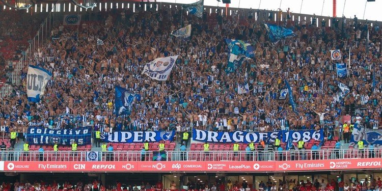 FC Porto lansează biletele pentru meciul cu Benfica, disponibil exclusiv online Biletele pentru marele derby dintre Benfica și FC Porto, programat pentru duminică, 8 martie, la ora 18:00, pe Estádio da Luz, sunt deja disponibile