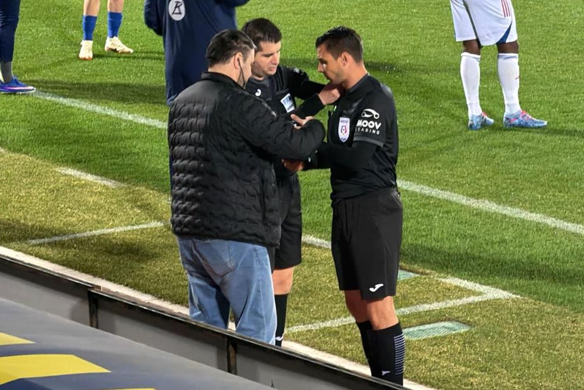 Arbitrul Andrei Chivulete a suferit o accidentare gravă în timpul meciului de la Clinceni dintre Unirea Slobozia și Oțelul Galați, desfășurat în runda a doua a play-out-ului Ligii 1